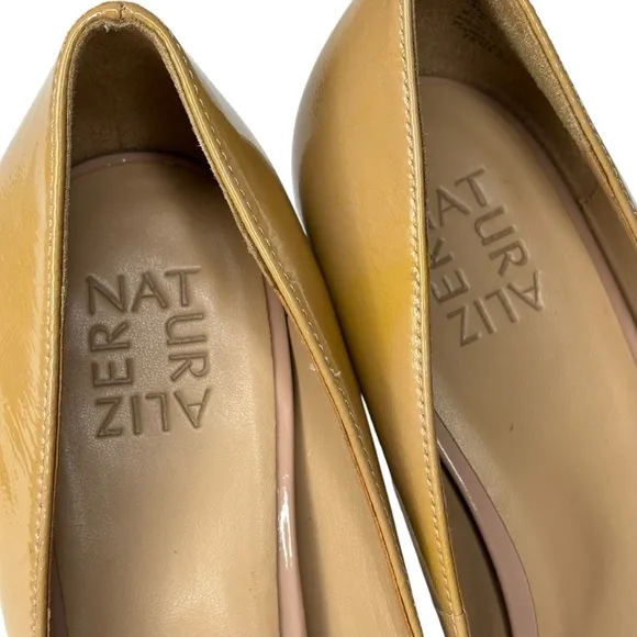 New Naturalizer Teresa Beige Comfort Chunky 3.5” Heel Size 8.5 Patent Leather