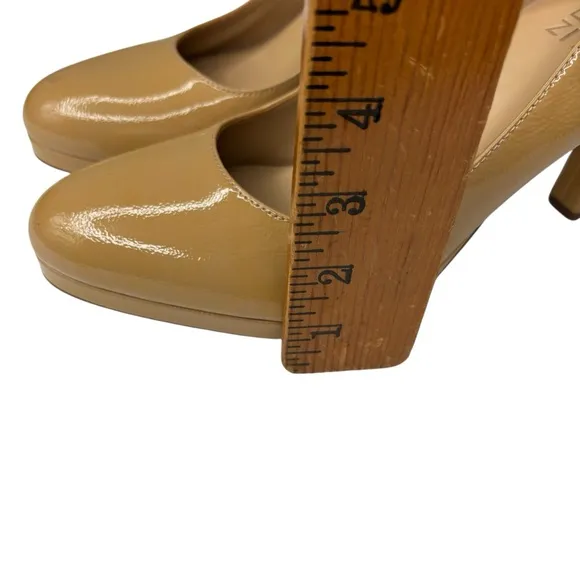 New Naturalizer Teresa Beige Comfort Chunky 3.5” Heel Size 8.5 Patent Leather