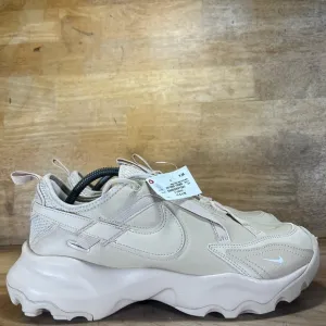 NEW Nike TC 7900 LEATHER Womens Size 11.5 Running Shoes Sneakers Sanddrift