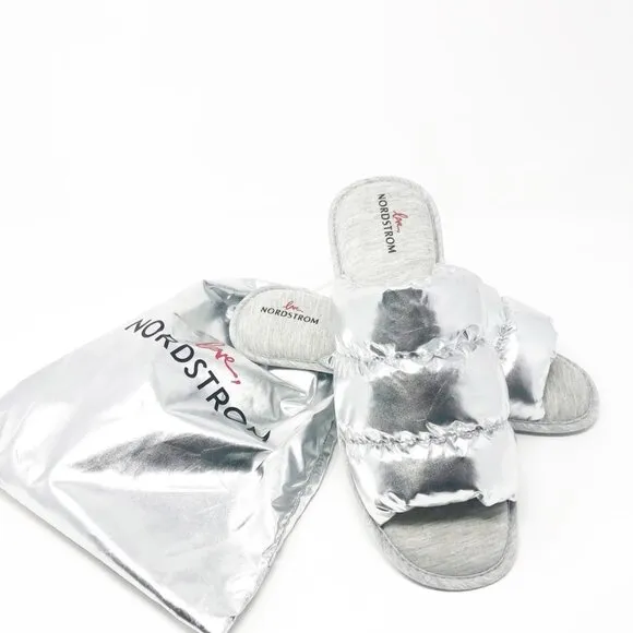 NEW Nordstrom Limited Edition Puffy Metallic Slide Slippers Silver Size XL 11-12