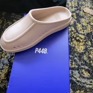 NEW P448 Slide On Mule | Size 9-9.5 (EU 40-41) | S22 - Flo in Cipria