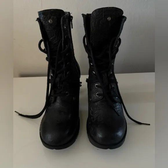 NEW ROCK Leather boots,size 40 , pre-owned