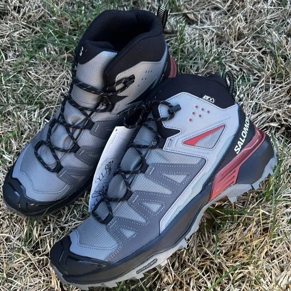 NEW Salomon Ultra 360 Mid Boots size 11.5 Mens Waterproof  Grey