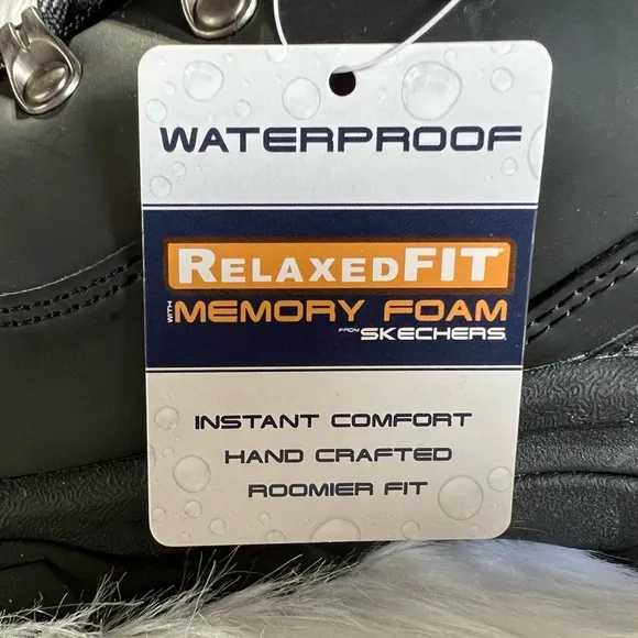 New SKECHERS Relaxed Fit Resment Traven boots