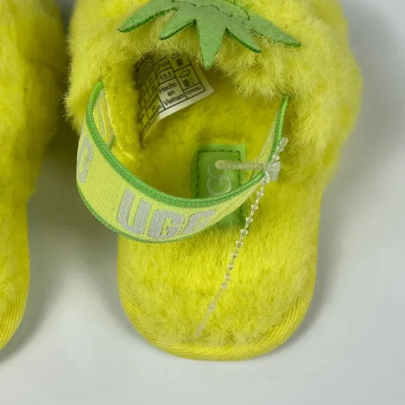 NEW Ugg Fluff Yeah  Pineapple Stiffie Toddler Sandals SZ-6