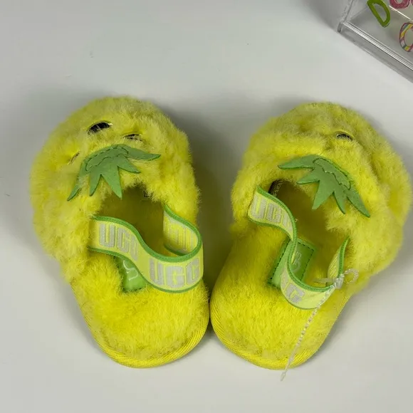 NEW Ugg Fluff Yeah  Pineapple Stiffie Toddler Sandals SZ-6