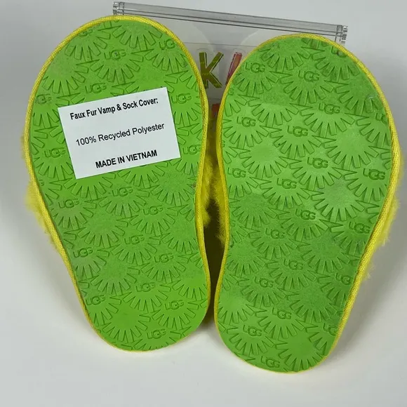 NEW Ugg Fluff Yeah  Pineapple Stiffie Toddler Sandals SZ-6