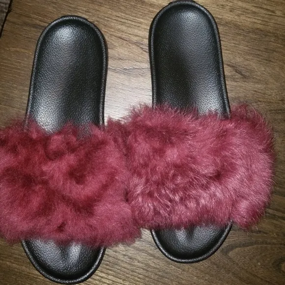 New Ugg Royale Burgundy Garnet Toscana Fur Slide Slippers Size 8 RARE