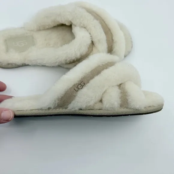 NEW Ugg Scuffita Slippers Women 6 Sheepskin Cross-Straps Slide Femme