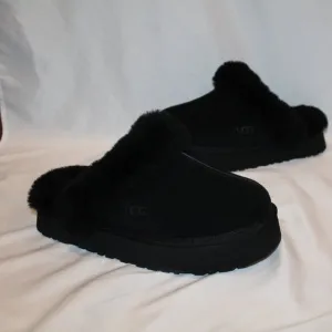 NEW UGG WOMEN'S DISQUETTE SUEDE‎ SHEARLING CUFF LINED SLIPPERS BLACK SZ 9