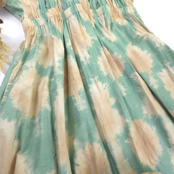 New Ulla Johnson Gorgeous. Green and Cream Luxury Brand Dress w/ Pockets…