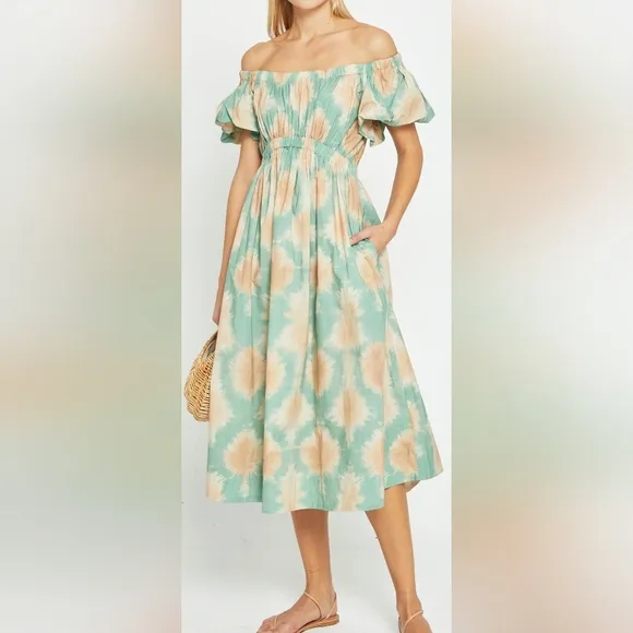 New Ulla Johnson Gorgeous. Green and Cream Luxury Brand Dress w/ Pockets…
