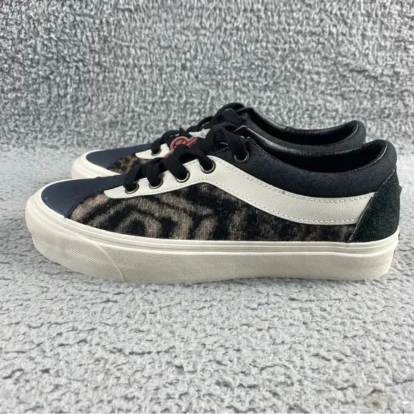 NEW Vans Shoes Bender Bold Ni Mens 6 Women 7.5 Low Skate Panther Black Platform