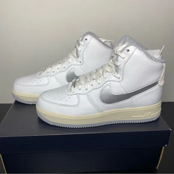 NEW Women's Nike AF1 Sculpt Summit White Sneakers Size 8