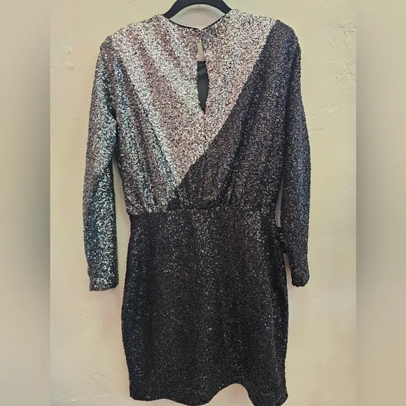 New years, date, glittery, mini, wedding, NWT, vacation, travel, luxury
