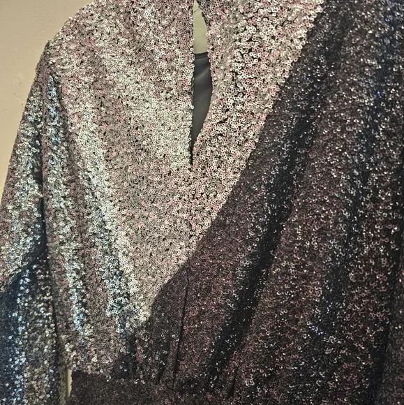 New years, date, glittery, mini, wedding, NWT, vacation, travel, luxury