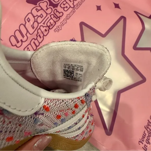 NIB ADIDAS WEST NYC x TIP TOP SHOES Handball Spezial 7 Pink Bouclé White Run Big