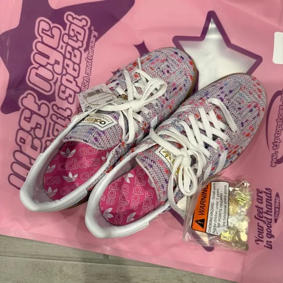 NIB ADIDAS WEST NYC x TIP TOP SHOES Handball Spezial 7 Pink Bouclé White Run Big