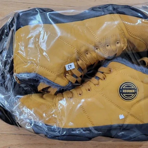 NiB AZOOKEN MENK European Booys / Athletic / HIKING/ Water Size Men's Size 9.5
