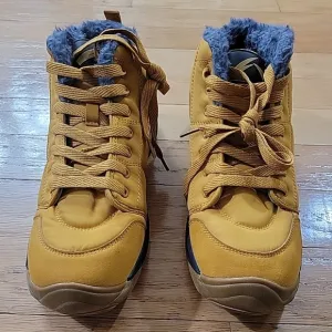 NiB AZOOKEN MENK European Booys / Athletic / HIKING/ Water Size Men's Size 9.5