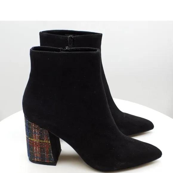 NIB Betsey Johnson Kassie Women's Booties Women's Shoes Size 5 1/2