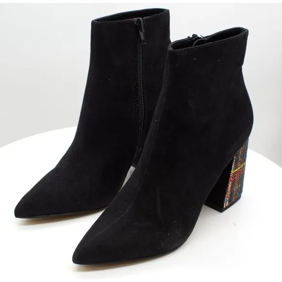 NIB Betsey Johnson Kassie Women's Booties Women's Shoes Size 5 1/2