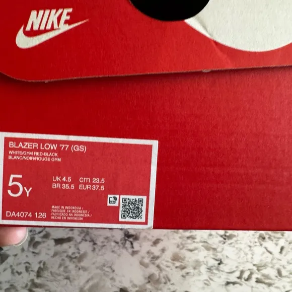 NIB NIKE Blazer Low ‘77 White and Red Shoes 5Y