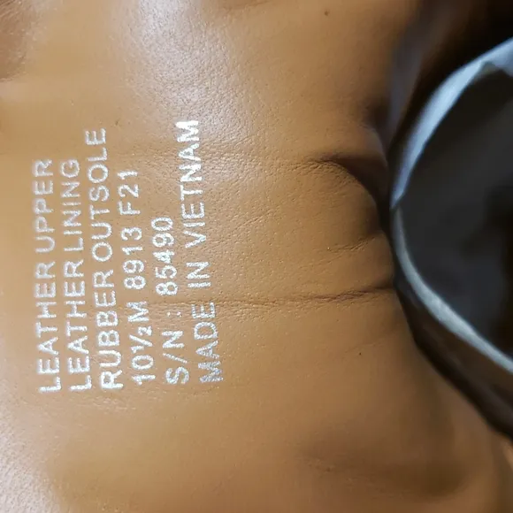NIB Tory Burch Lug sole ankle boots Size 10 1/2