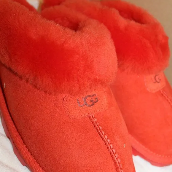 NIB UGG WOMEN'S COQUETTE SUEDE SHEARLING‎ SLIP ON SLIPPERS RED PEPPER