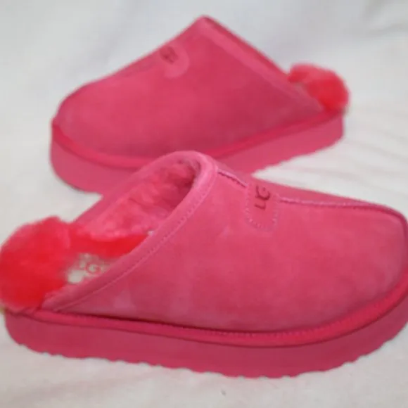 NIB UGG WOMEN'S DISCOQUETTE SUEDE SHEARLING SLIP‎ ON PLATFORM SLIPPERS PINK