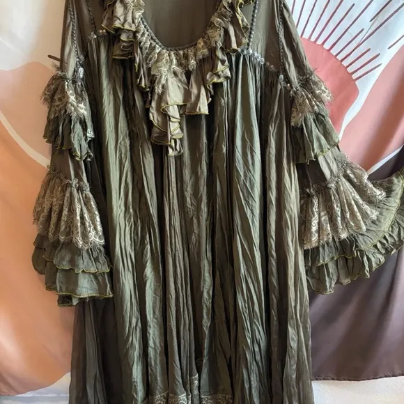 Nidhi Yasha Green Viscose Embroidered Scoop Neck Bohemian Luxury Dress One Size
