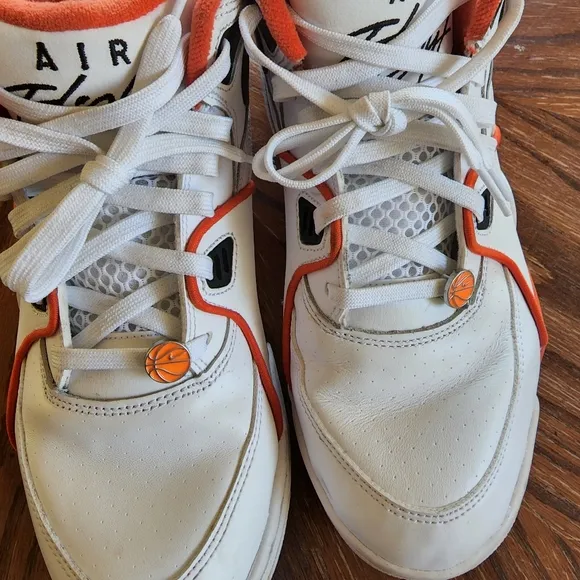 Nike Air Flight Rucker Park Men Size 11 USED