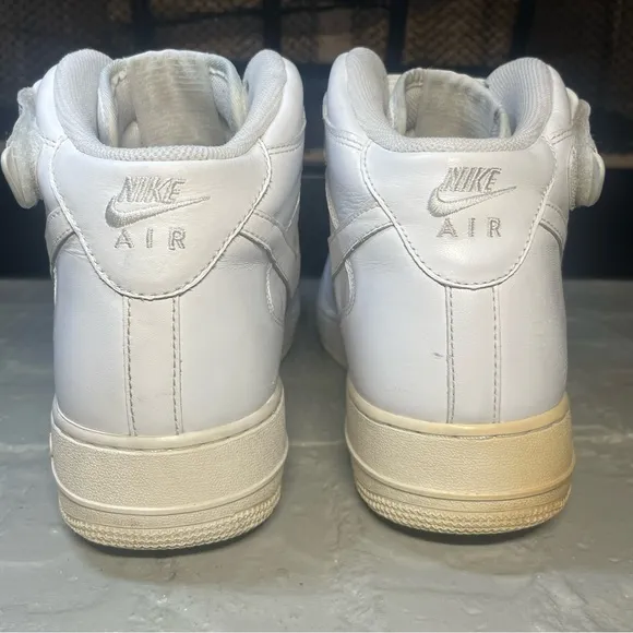 Nike Air Force 1 AF1 Mid '07 Triple White Sneakers Shoes size 13