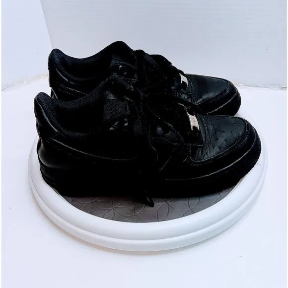 Nike Air Force 1 Youth Black Sneakers Size 4.5Y Leather Lace-Up Shoes