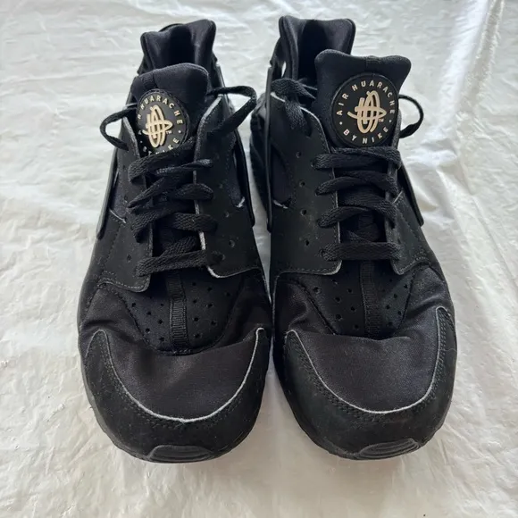 Nike Air Huaraches triple Black sneakers Shoes SZ 8.5 Worn 1X
