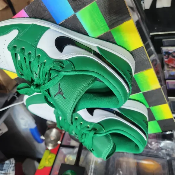Nike Air Jordan 1 Low Pime Green Sneakers