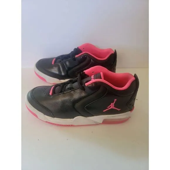 Nike Air Jordan Big Fund Girl's Black And Pink Lace-Up Sneaker Shoes Size 5.5Y