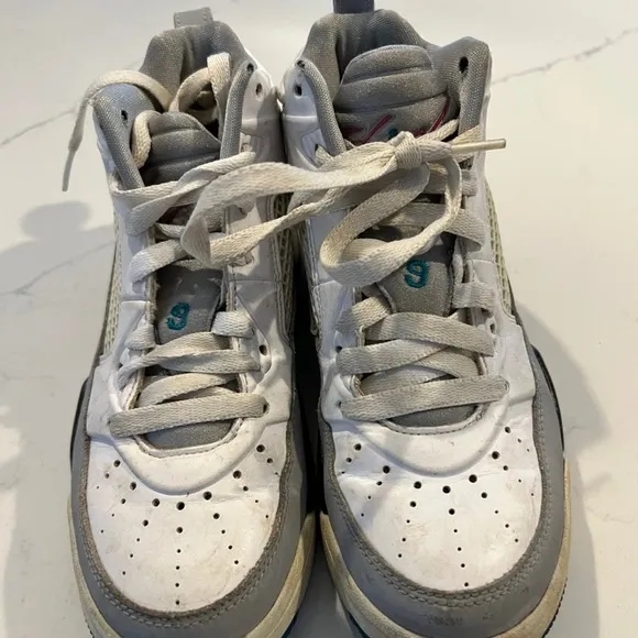 NIKE Air Jordan Flight Shoes - White Tropical - Youth 3.5