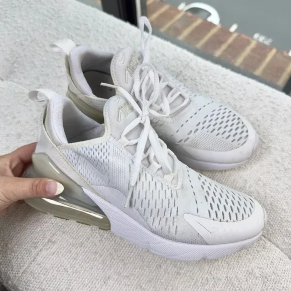 Nike Air Max 270 White Sneakers 6Y Young 7 Womens