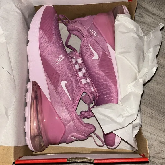 Nike Air Max 270Big Kids' Shoes