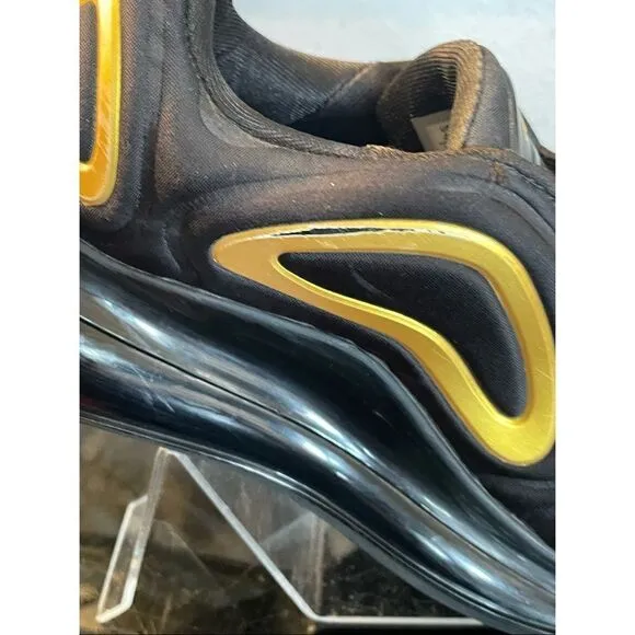 Nike Air Max 720 Black Metallic Gold AQ3196 014 Girls Youth Size 4Y