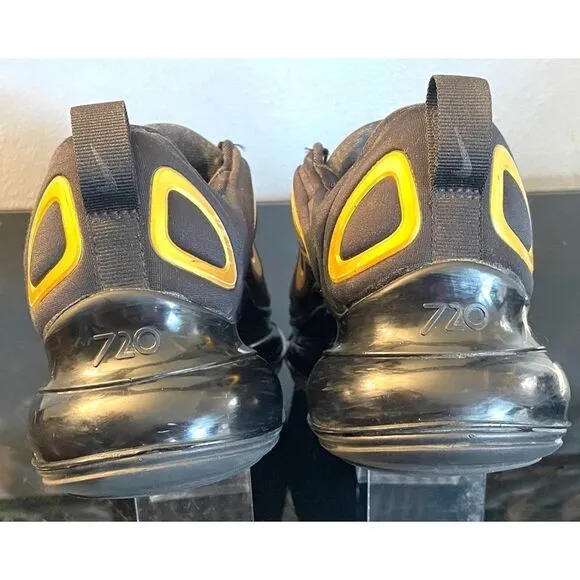 Nike Air Max 720 Black Metallic Gold AQ3196 014 Girls Youth Size 4Y