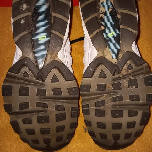 Nike Air Max 95 LV8 Black and Blue Sneakers 6.5Y