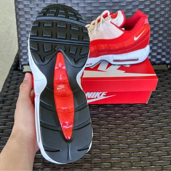 NIKE AIR MAX 95 PICANTE RED GUAVA ICE Size 13