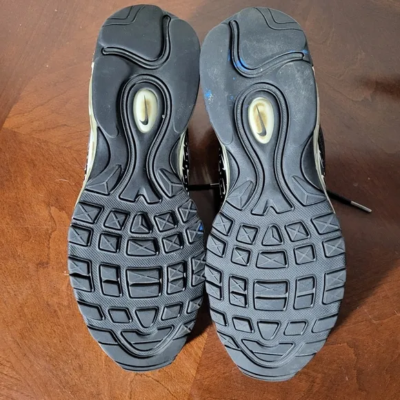Nike Air Max 97 Black and White Athletic Shoes with Cushioned Sole Size 10