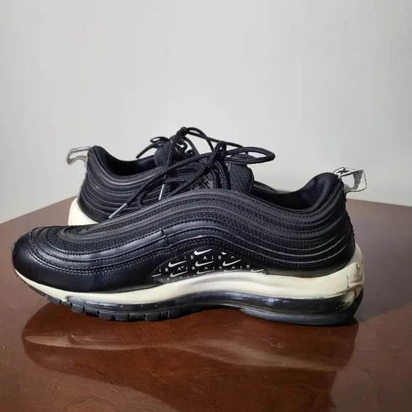 Nike Air Max 97 Black and White Athletic Shoes with Cushioned Sole Size 10