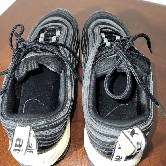 Nike Air Max 97 Black and White Athletic Shoes with Cushioned Sole Size 10