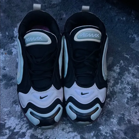 Nike Air Max Black and White Athletic Shoes