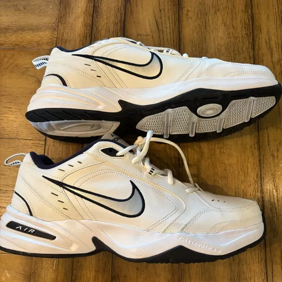 Nike Air Monarch IV Men's Workout Shoes,size 13,Hiking Workout Everyday Athletic