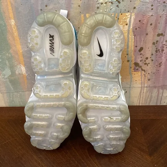 Nike Air VaporMax Plus Lava Glow Pink White CI58662-600 Women’s size 9.5